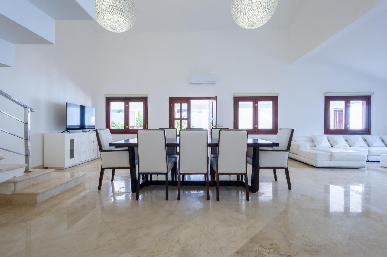 Huge 7-Bedroom Beach Villa With Private Pool - Los Corales Villas Punta Cana Eksteriør billede