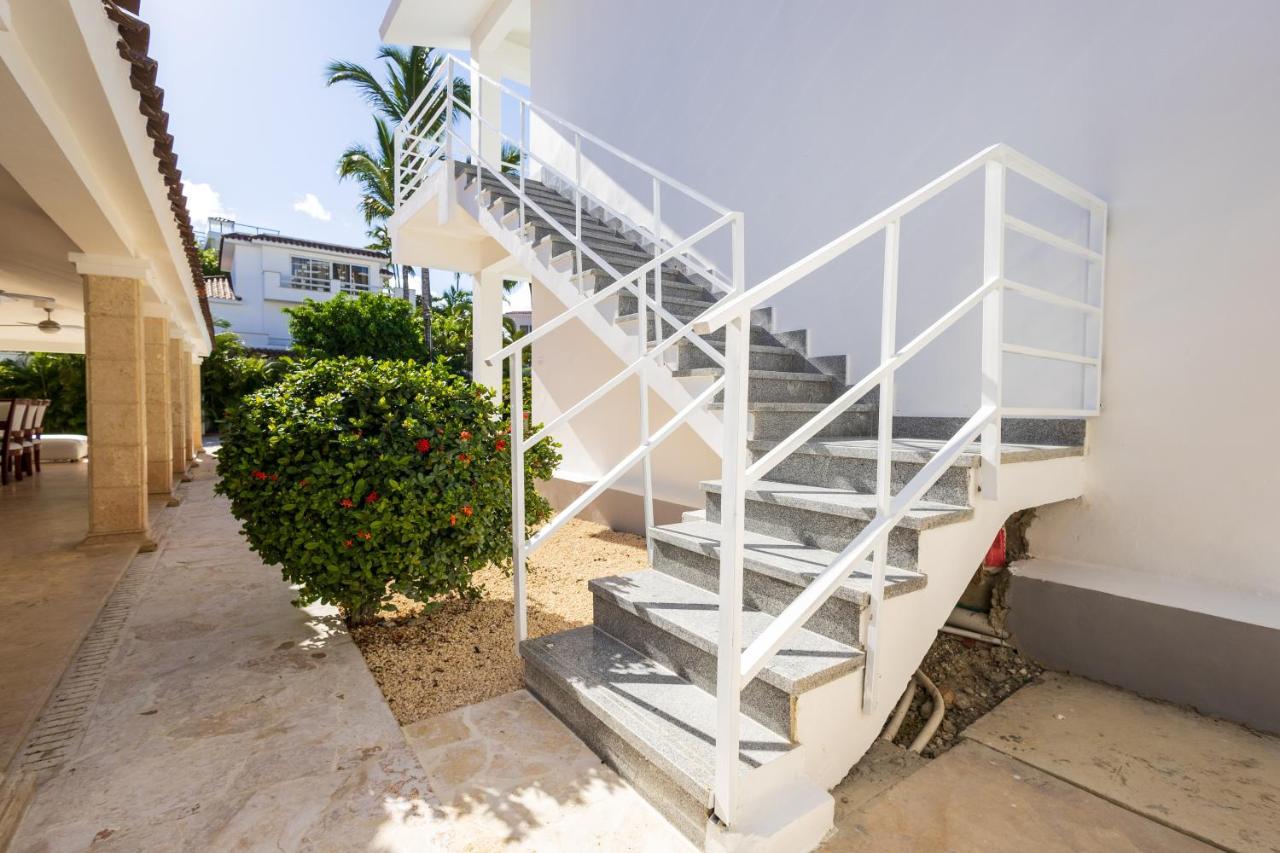 Huge 7-Bedroom Beach Villa With Private Pool - Los Corales Villas Punta Cana Eksteriør billede