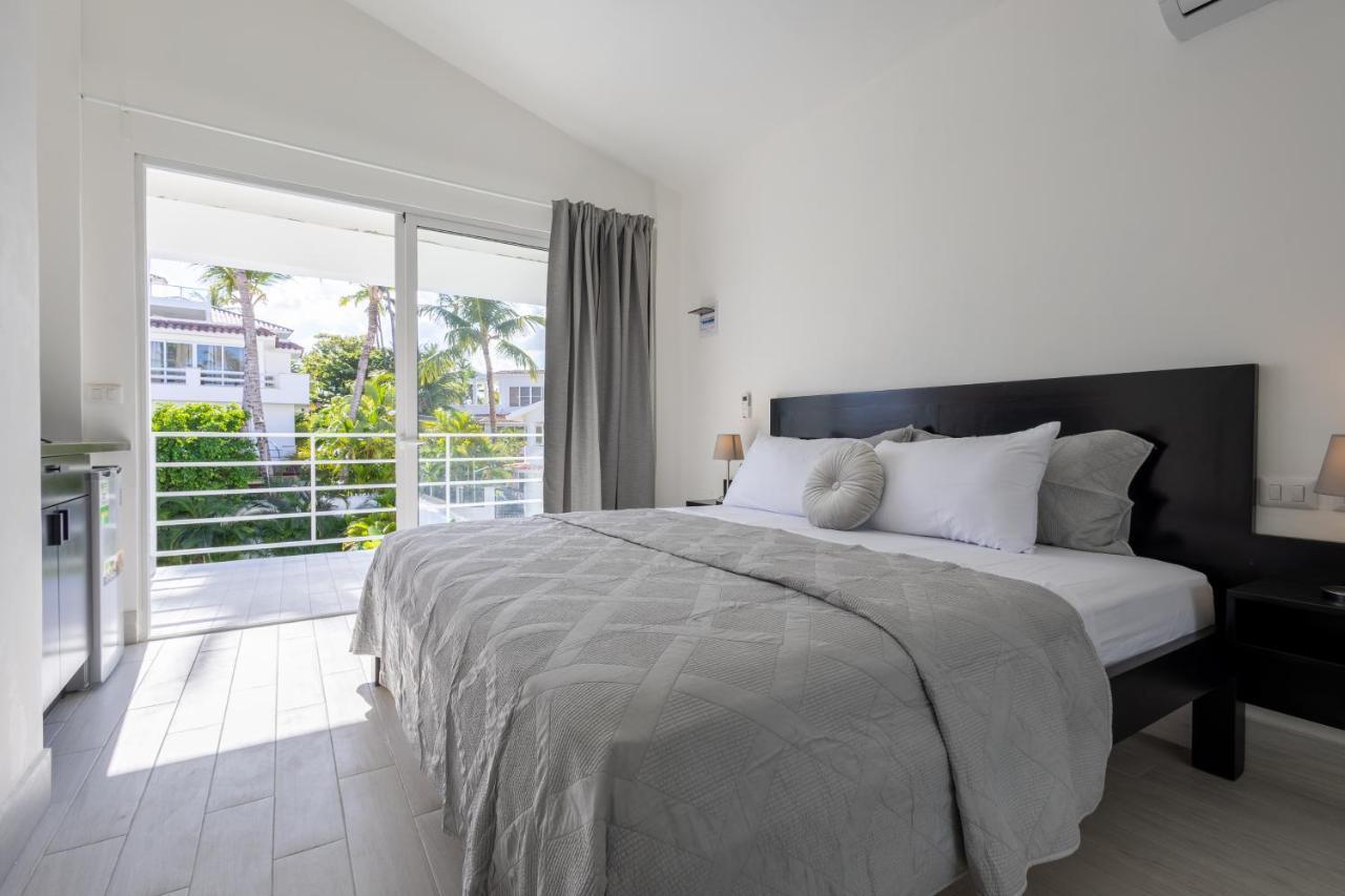 Huge 7-Bedroom Beach Villa With Private Pool - Los Corales Villas Punta Cana Eksteriør billede