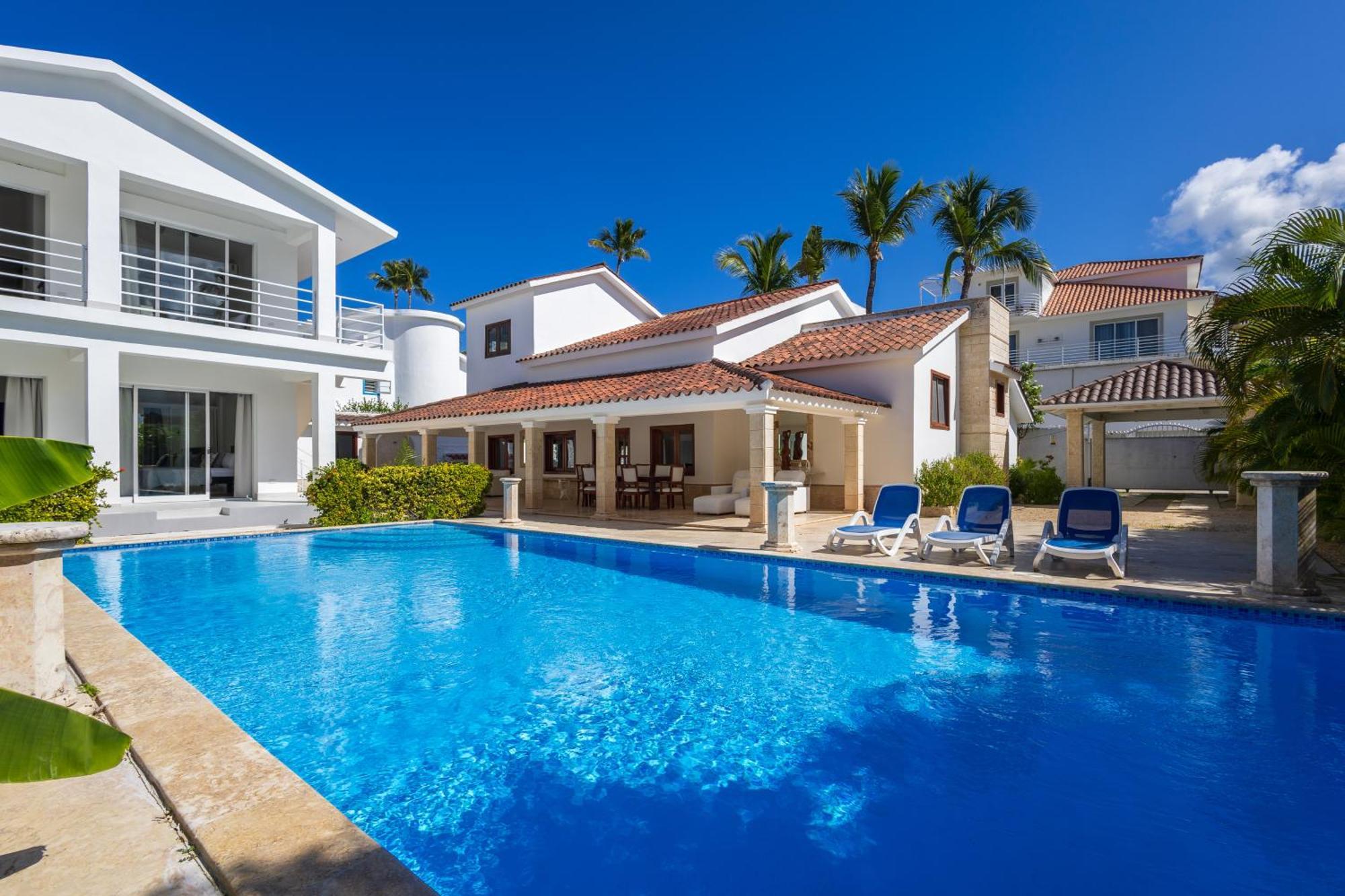 Huge 7-Bedroom Beach Villa With Private Pool - Los Corales Villas Punta Cana Eksteriør billede