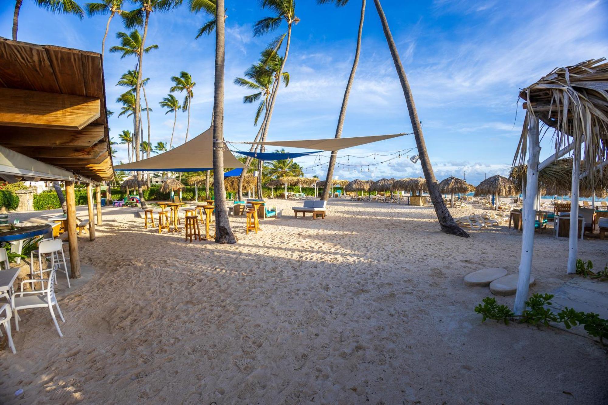 Huge 7-Bedroom Beach Villa With Private Pool - Los Corales Villas Punta Cana Eksteriør billede