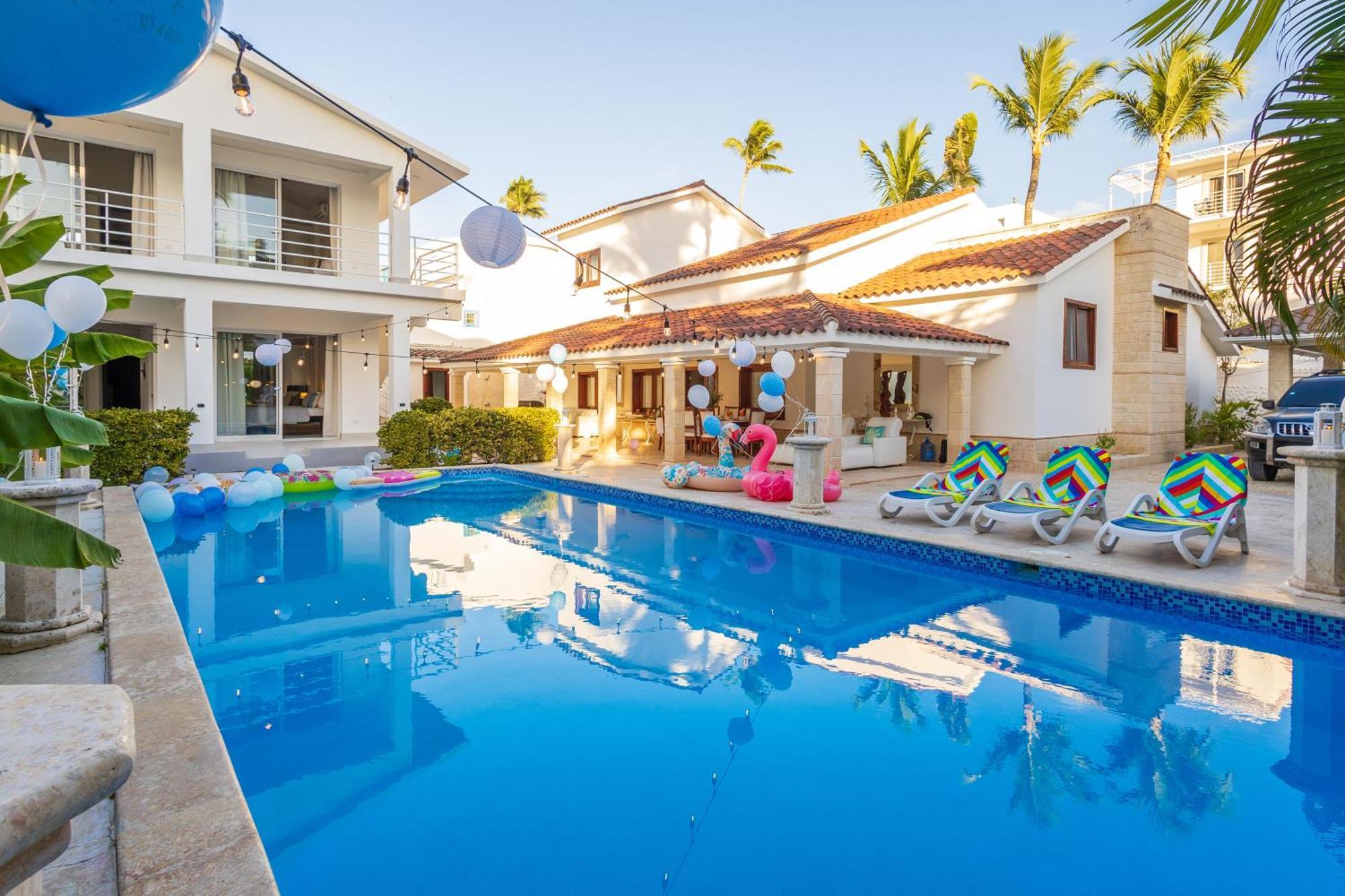 Huge 7-Bedroom Beach Villa With Private Pool - Los Corales Villas Punta Cana Eksteriør billede