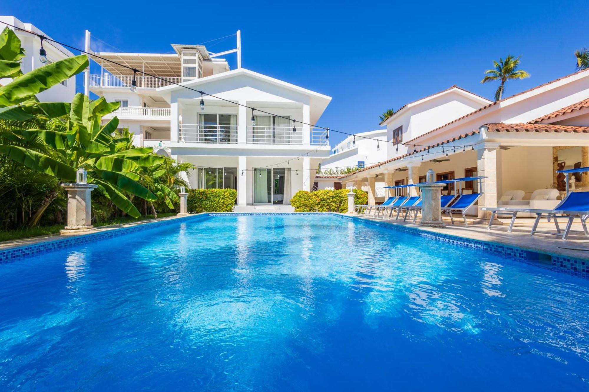 Huge 7-Bedroom Beach Villa With Private Pool - Los Corales Villas Punta Cana Eksteriør billede